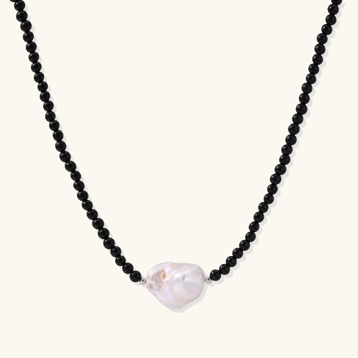 Midnight Kette – schwarzer Achat mit schillernder Barockperle | Orolina