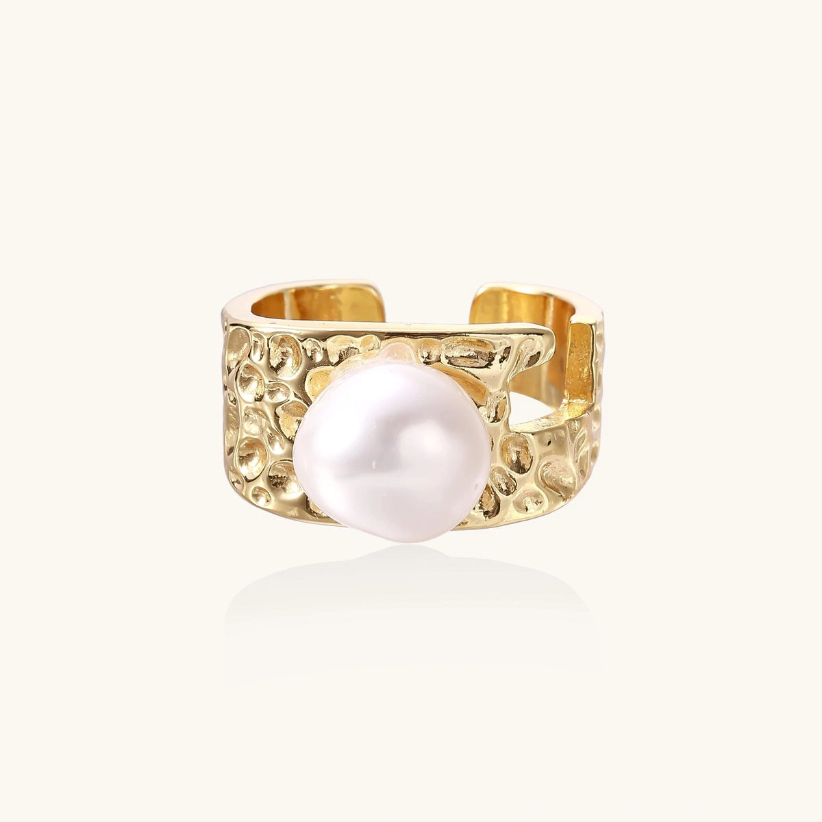 Perlen Statement Ring Detailansicht – organische Struktur & Perle, 14K Gold | Orolina