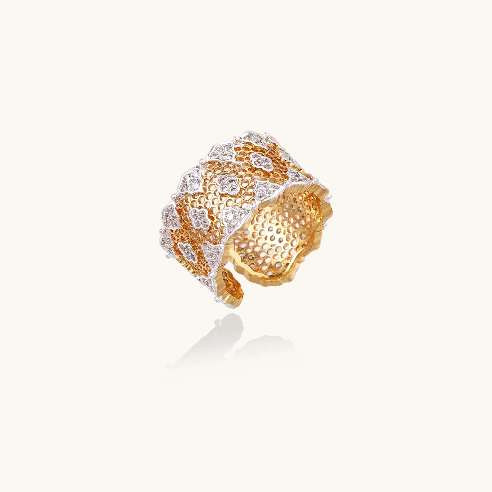 Honeycomb Ring – Zweifarbiges Openwork-Design mit Zirkonia-Akzenten | Orolina