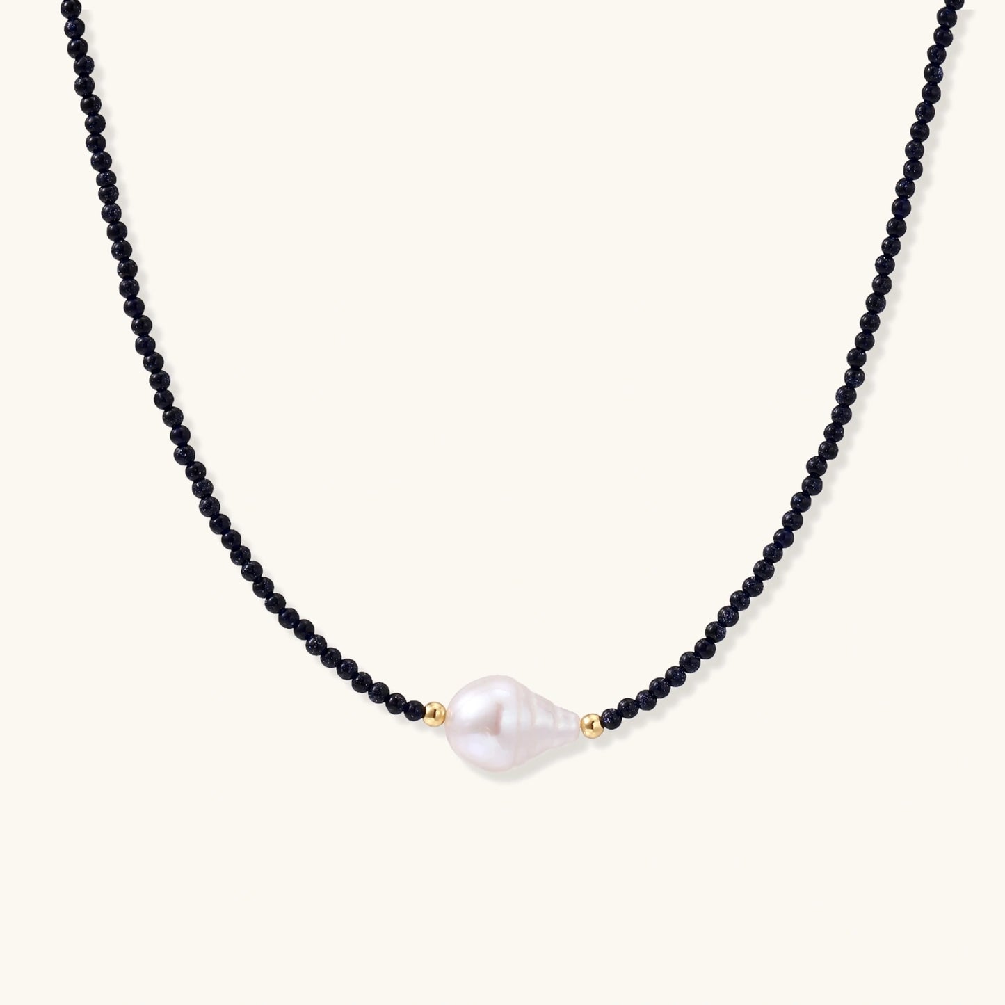 Barockperlen Kette – blauer Sandstein mit Barockperle, Goldakzente | Orolina