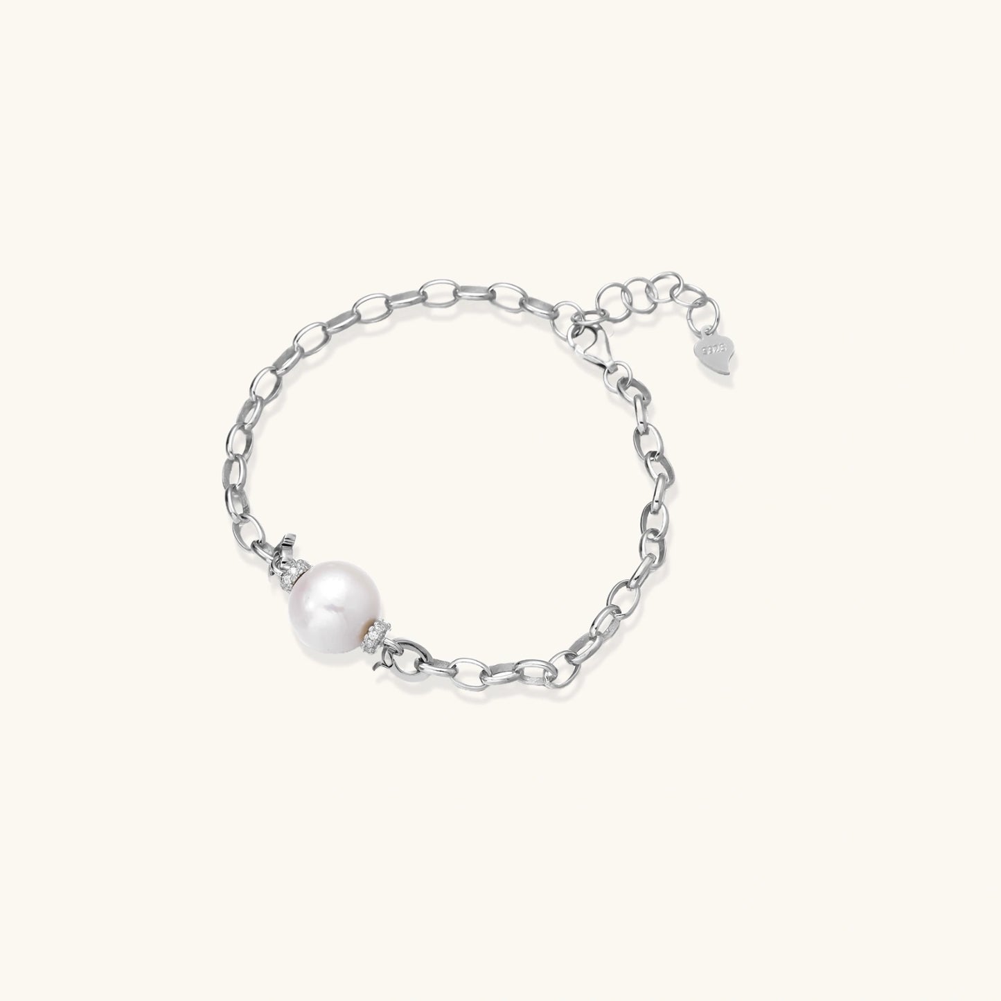 Luna Pearl Armband – einzelne Süßwasserperle mit Herz-Verschluss, 925 Silber | Orolina