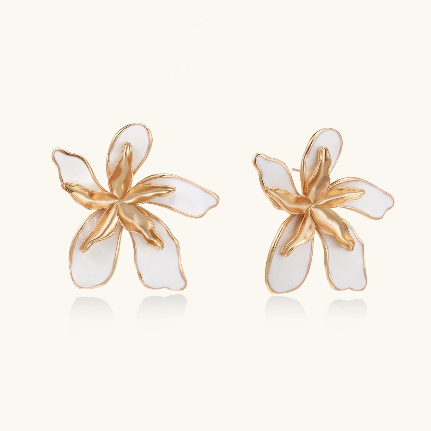 Garden Dreams Florale Ohrringe – Email & Gold-Kontur, Eco-Messing | Orolina