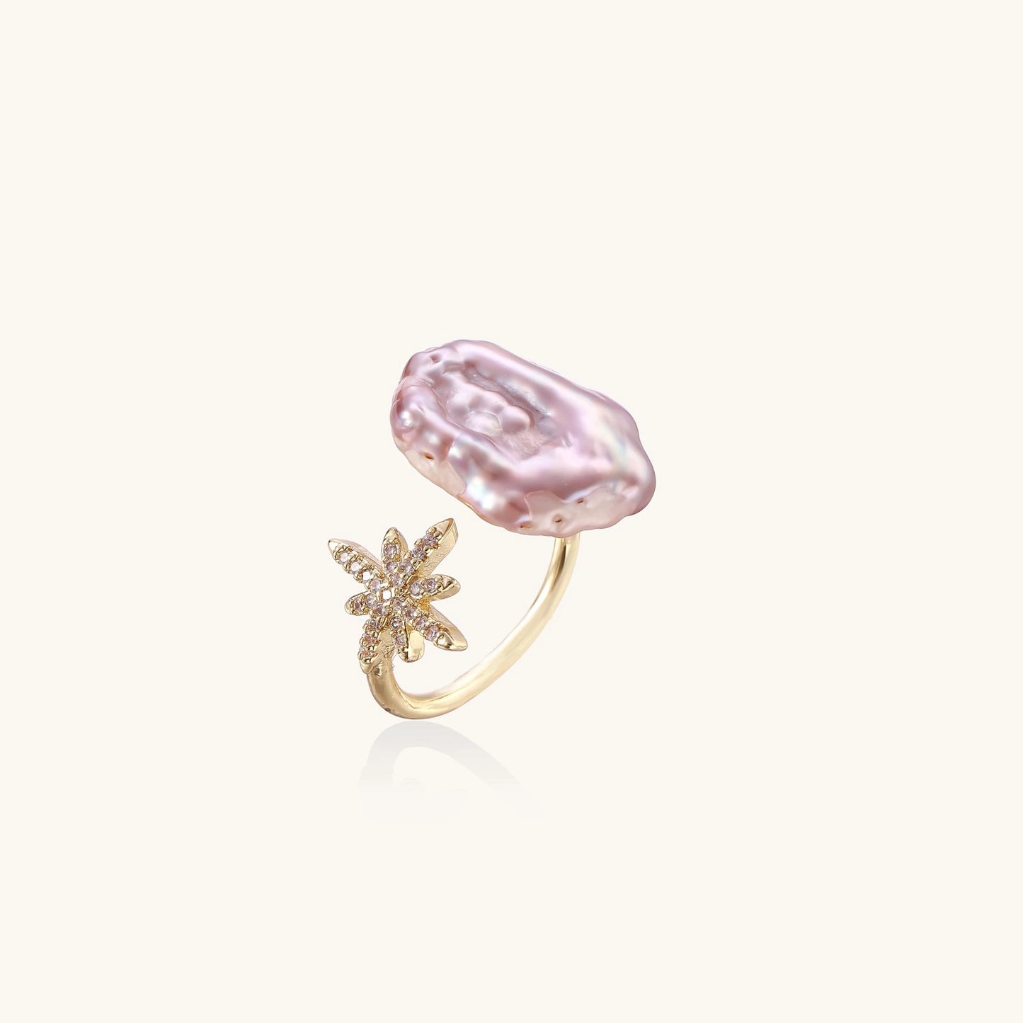 Barock Perlen Ring – rosa Barockperle mit kristallbesetztem Stern, Gold | Orolina